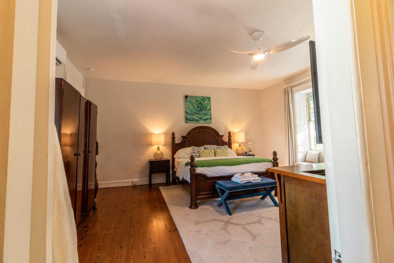 Sweetfield Manor Hotel Bridgetown Bagian luar foto
