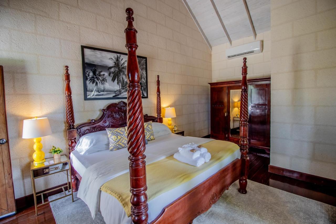 Sweetfield Manor Hotel Bridgetown Bagian luar foto